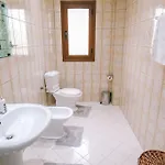 Harmony Haven Βίλα Μπεράτ